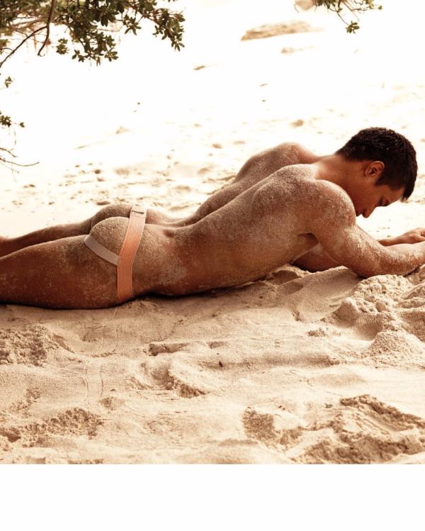 Homme-6-精壯美男魚